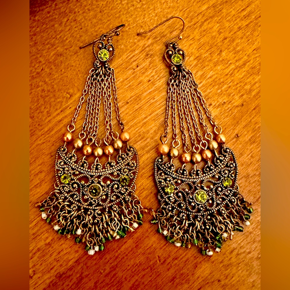 Chandelier drop earrings with green stones and bronze pearls